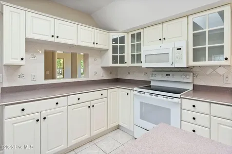 3907 Northeast Avenue Castle Hayne NC 28429