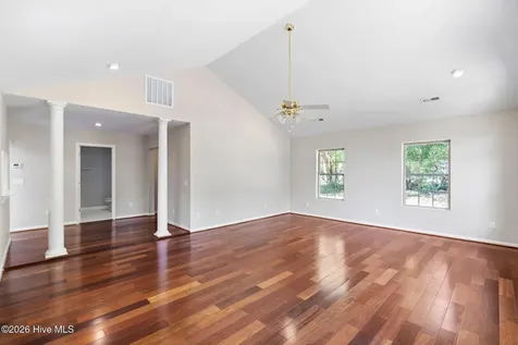 3907 Northeast Avenue Castle Hayne NC 28429