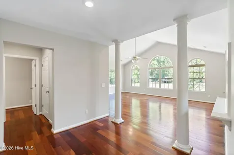 3907 Northeast Avenue Castle Hayne NC 28429