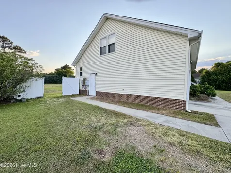 105 Sundown Court Grandy NC 27939