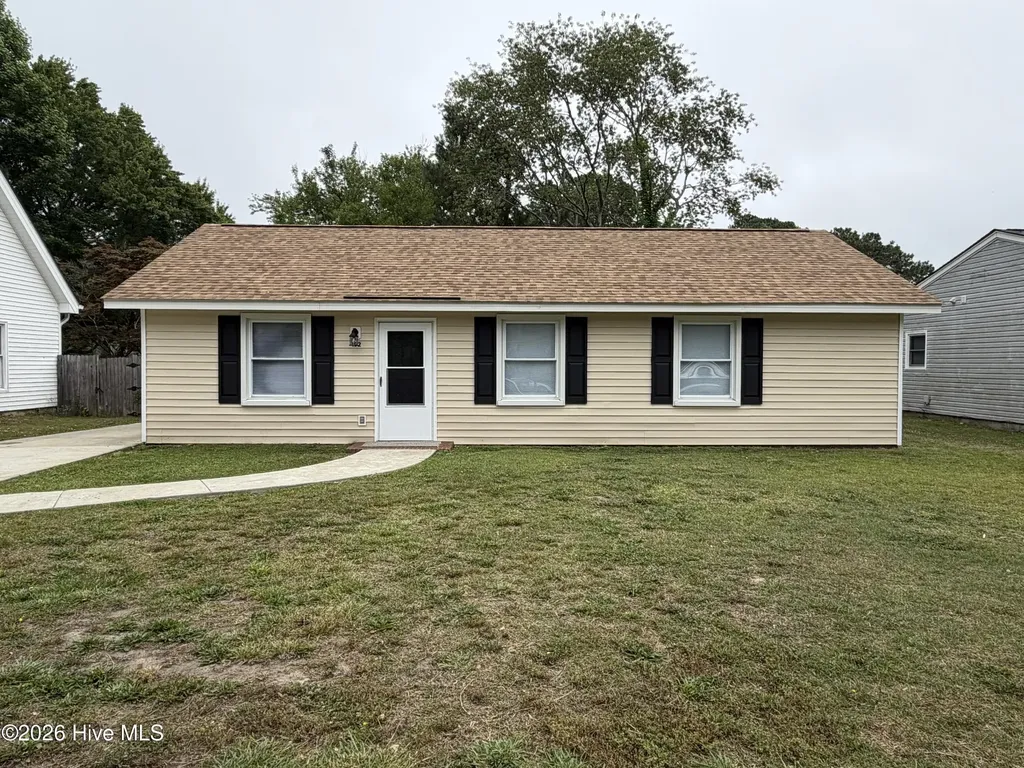 102 Fletcher Place Greenville NC 27858