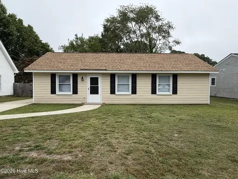 102 Fletcher Place Greenville NC 27858