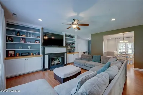 115 Marie Court Havelock NC 28532