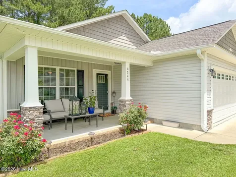 4744 Corena Drive New Bern NC 28562
