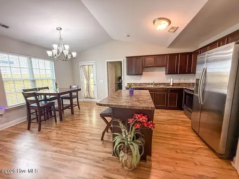 4744 Corena Drive New Bern NC 28562