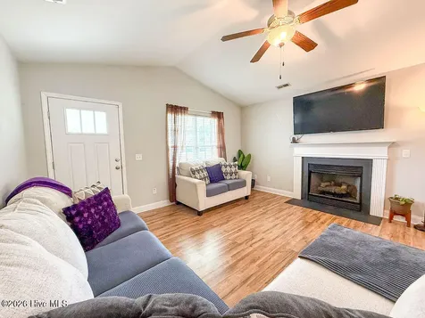 4744 Corena Drive New Bern NC 28562