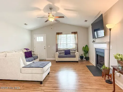 4744 Corena Drive New Bern NC 28562