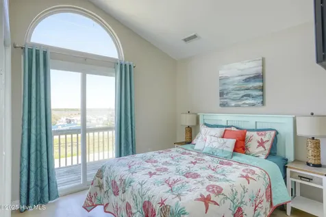 3994 Island Drive North Topsail Beach NC 28460