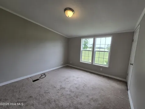 293 S Currituck Road Currituck NC 27929