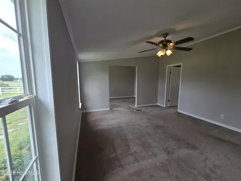 293 S Currituck Road Currituck NC 27929