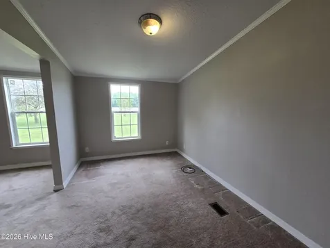 293 S Currituck Road Currituck NC 27929