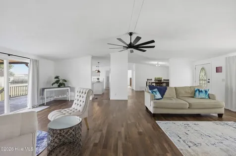 204 Katies Trail Elizabeth City NC 27909