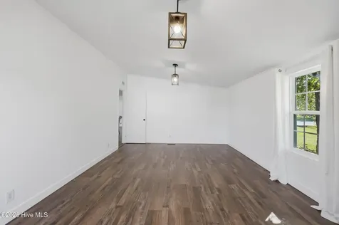 204 Katies Trail Elizabeth City NC 27909
