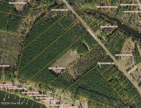 31 Pine Crest Road Bath NC 27808
