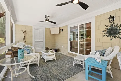 417 Holly Street Emerald Isle NC 28594