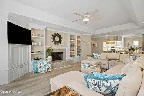 417 Holly Street Emerald Isle NC 28594