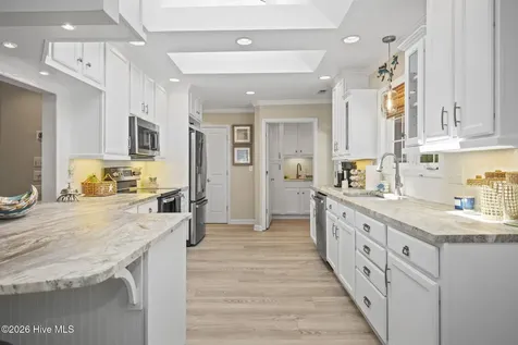 417 Holly Street Emerald Isle NC 28594