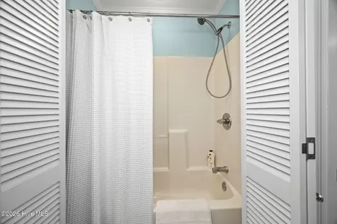 417 Holly Street Emerald Isle NC 28594