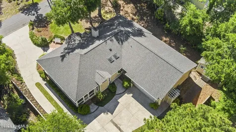 417 Holly Street Emerald Isle NC 28594