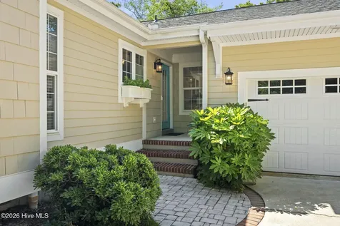 417 Holly Street Emerald Isle NC 28594
