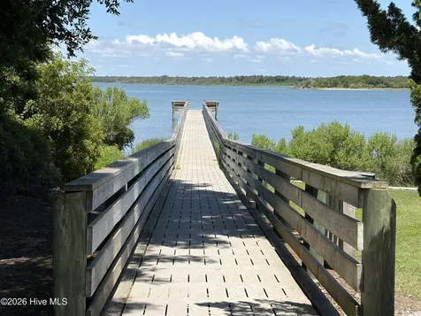 417 Holly Street Emerald Isle NC 28594