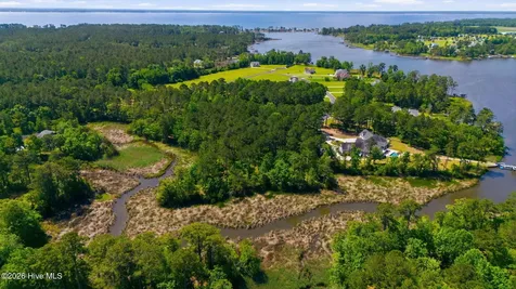 292 Southern Plantation Drive S Oriental NC 28571