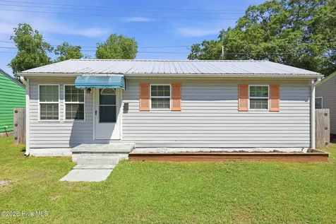 518 Ruth Avenue New Bern NC 28560