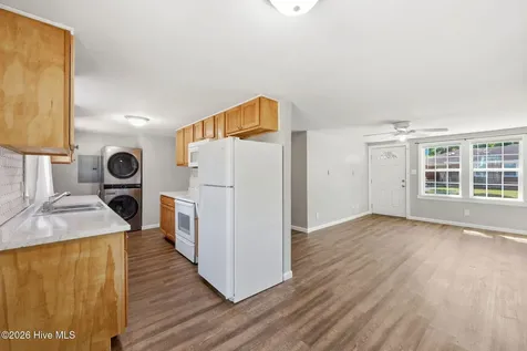 518 Ruth Avenue New Bern NC 28560