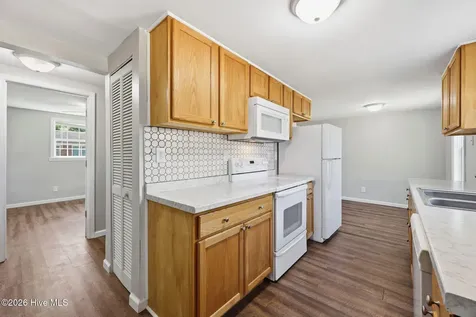 518 Ruth Avenue New Bern NC 28560