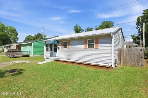 518 Ruth Avenue New Bern NC 28560