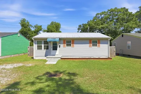 518 Ruth Avenue New Bern NC 28560