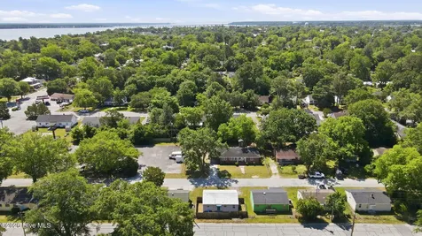 518 Ruth Avenue New Bern NC 28560