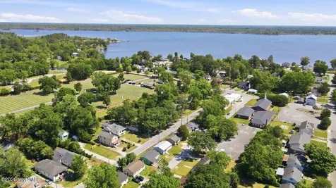 518 Ruth Avenue New Bern NC 28560