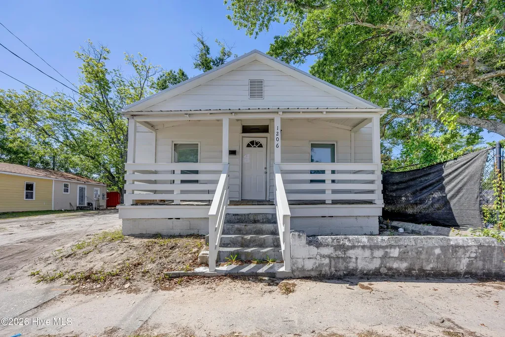1206 Dawson Street Wilmington NC 28401