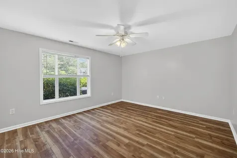 4158 Breezewood Drive Wilmington NC 28412