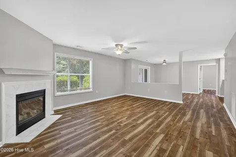 4158 Breezewood Drive Wilmington NC 28412