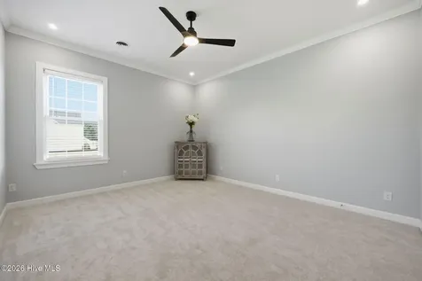 117 E Dowry Creek Belhaven NC 27810
