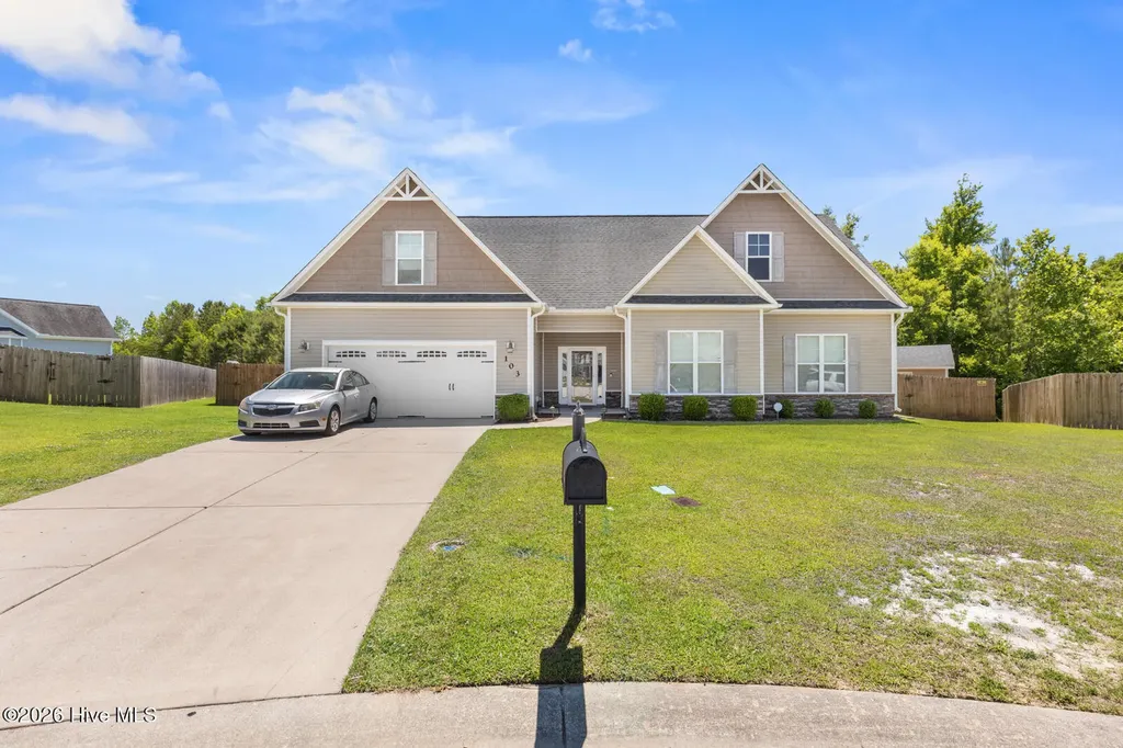 103 Gabriels Way Jacksonville NC 28546