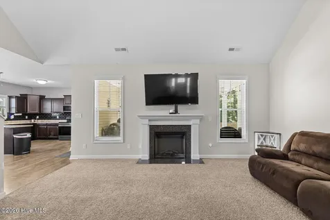103 Gabriels Way Jacksonville NC 28546