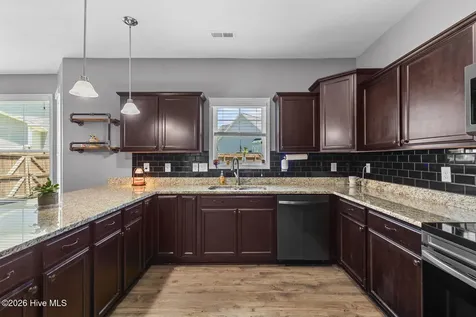103 Gabriels Way Jacksonville NC 28546