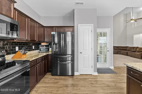 103 Gabriels Way Jacksonville NC 28546