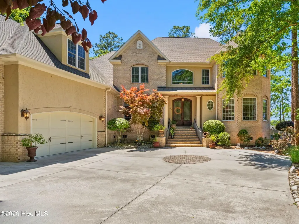 497 Deep Water Drive SE Bolivia NC 28422