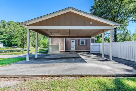 800 Mill River Road Jacksonville NC 28540