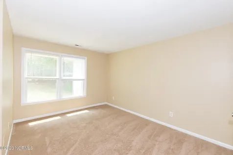 1944 Heather Loop Midway Park NC 28544