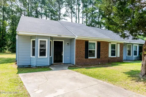 1944 Heather Loop Midway Park NC 28544
