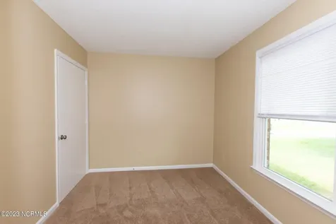1944 Heather Loop Midway Park NC 28544