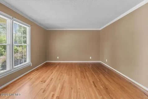 221 Pinewood Circle Goldsboro NC 27534