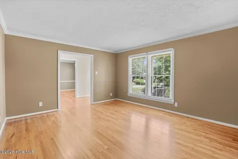 221 Pinewood Circle Goldsboro NC 27534
