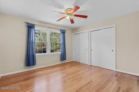 221 Pinewood Circle Goldsboro NC 27534
