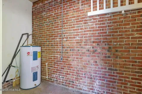 221 Pinewood Circle Goldsboro NC 27534